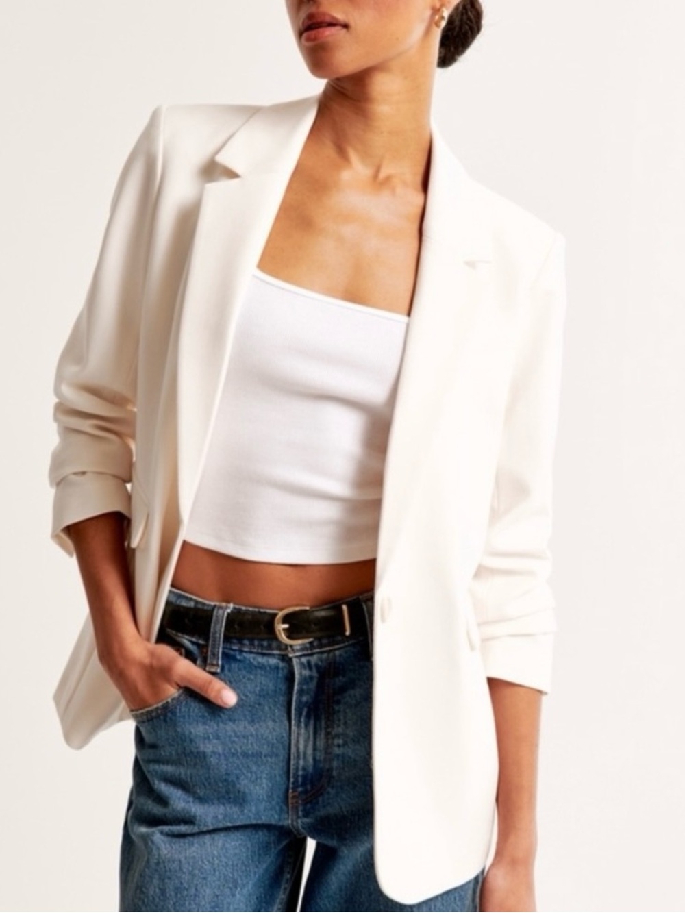 Abercrombie & Fitch Women's White Tailored Blazer - Classic Single-Button Jacket